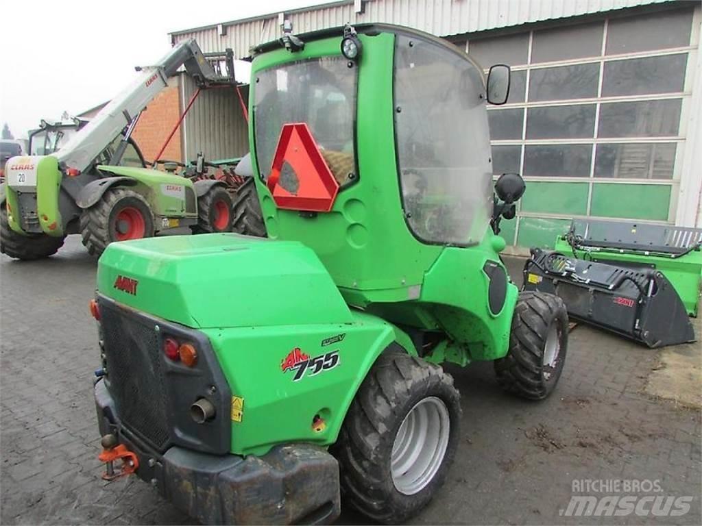 Avant 755i Radlader
