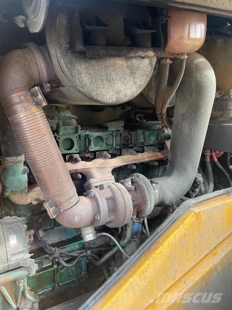 Volvo L120E Radlader