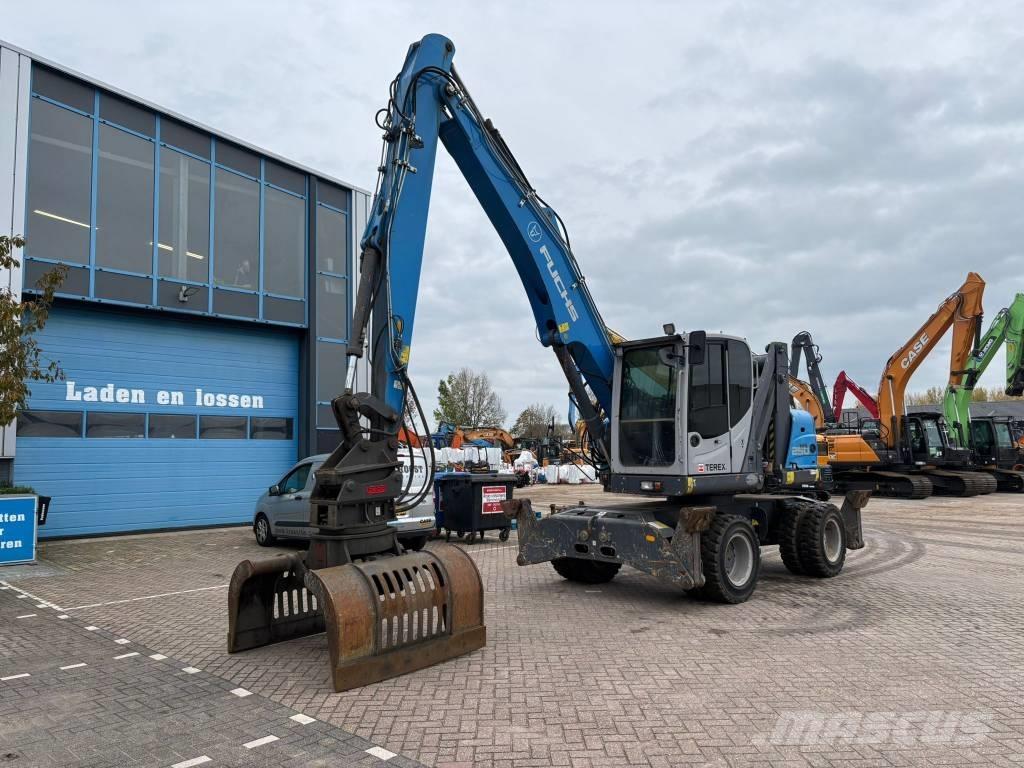 Fuchs MHL 250 Materialumschlag