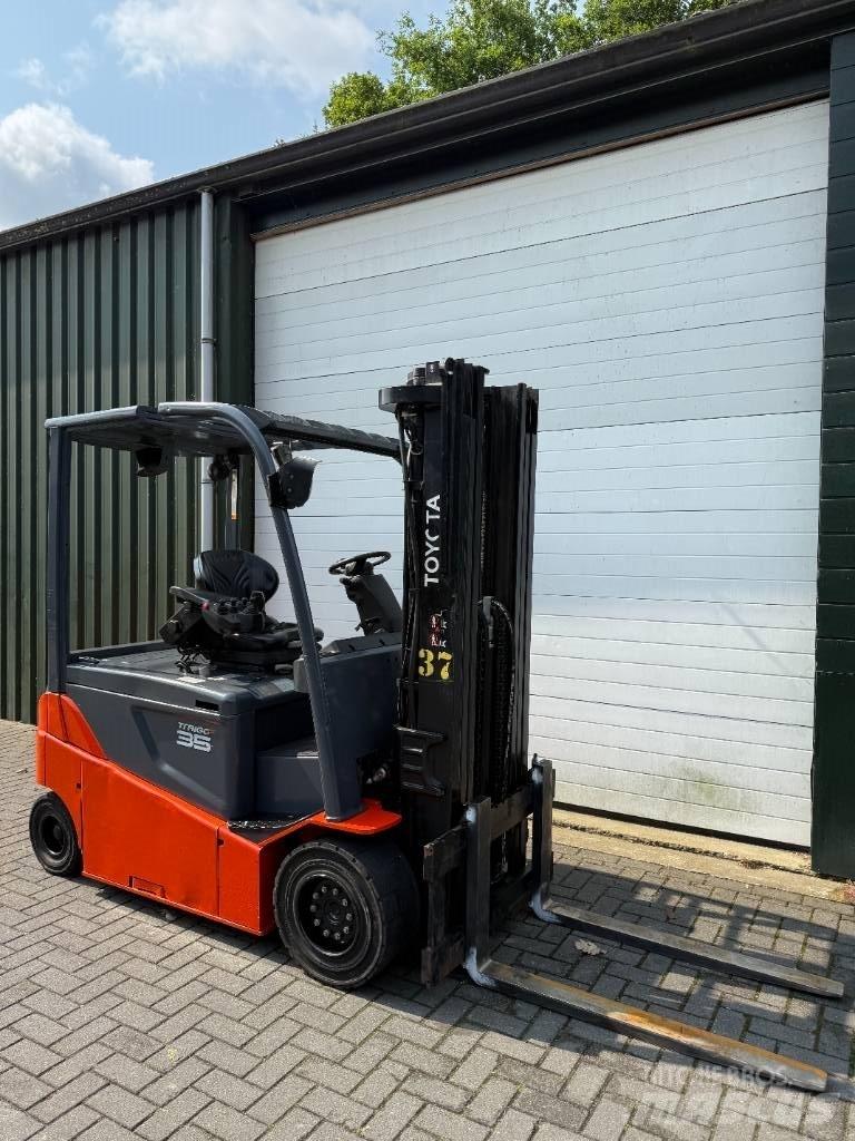 Toyota 8 FBMT 35 Elektrostapler