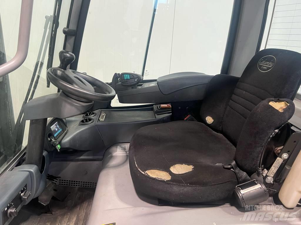 Jungheinrich EFG320 Elektrostapler