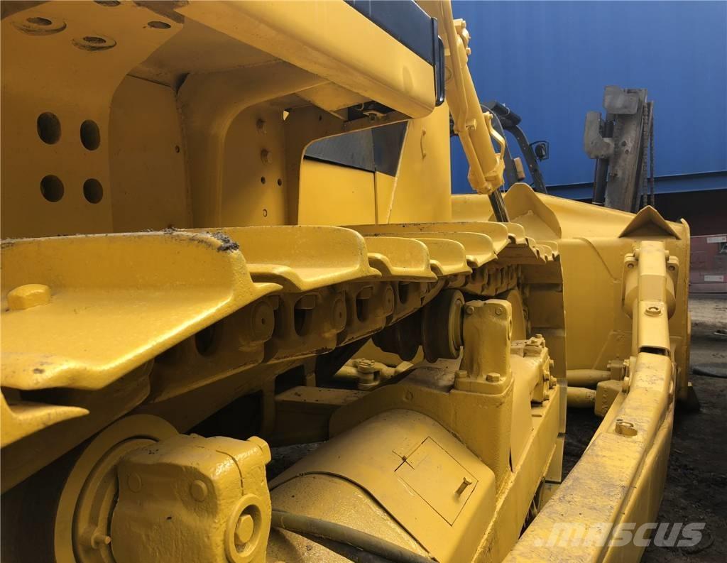 Shantui SD22 Bulldozer