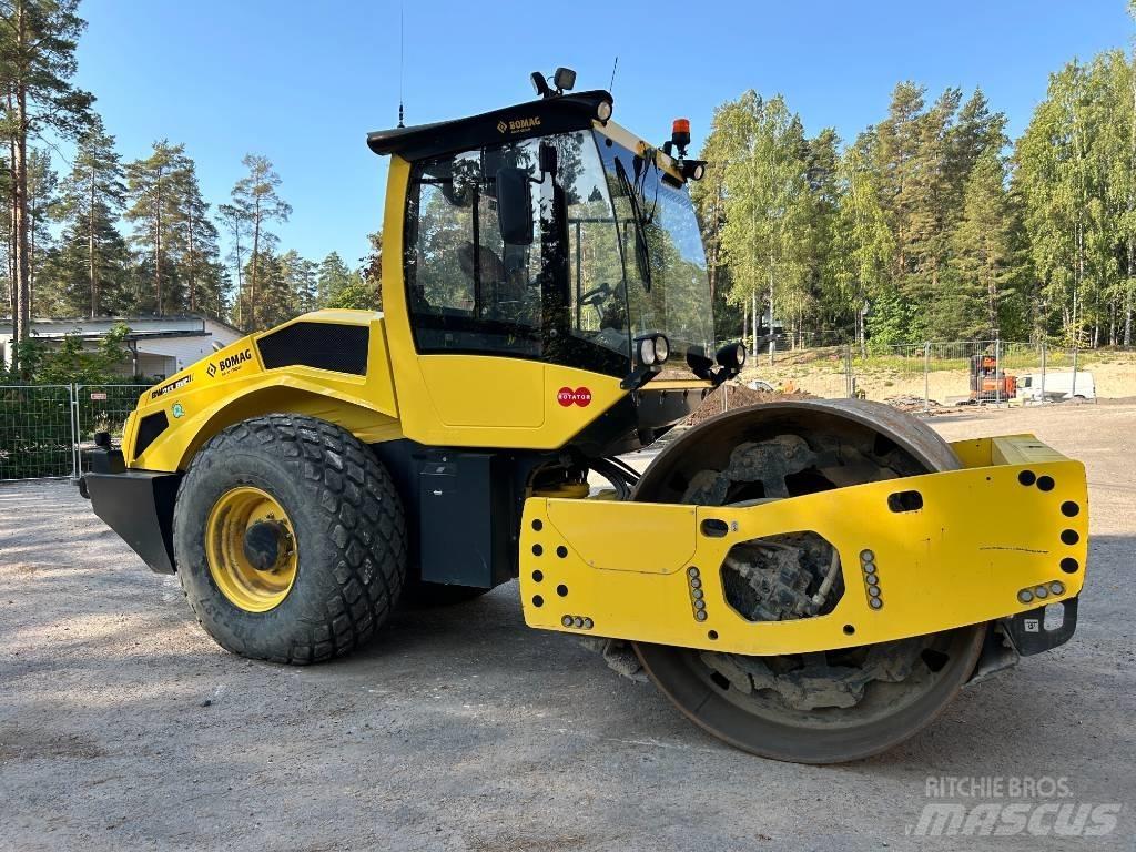 Bomag BW 213 Walzenzüge