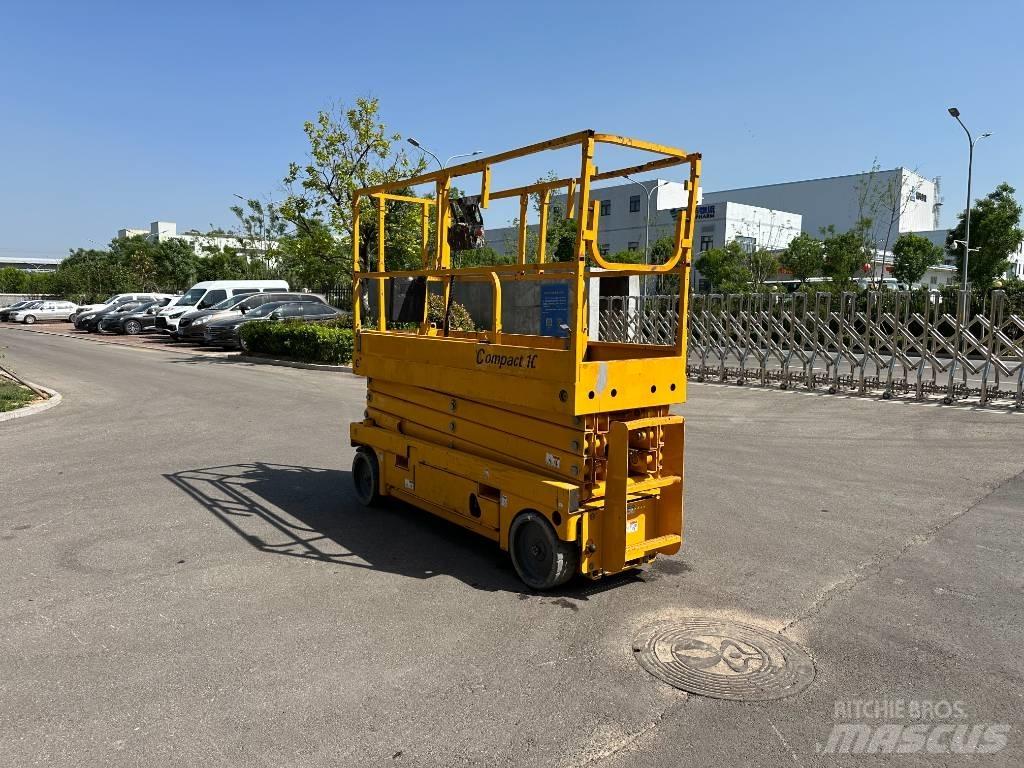 Haulotte COMPACT 10N Scheren-Arbeitsbühnen