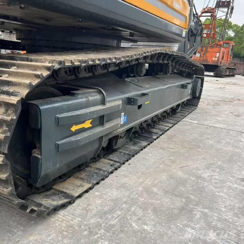Hyundai R330LC-9T Raupenbagger