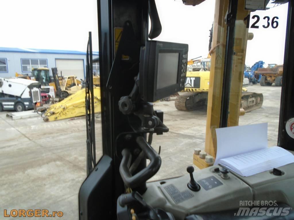 CAT D6N LGP Bulldozer