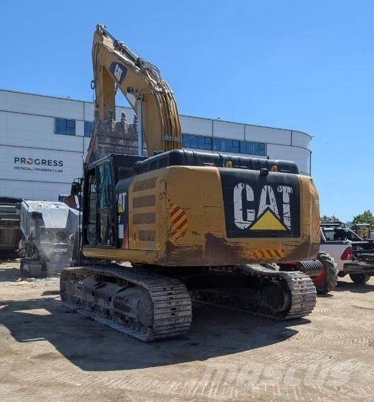 CAT 330 Raupenbagger