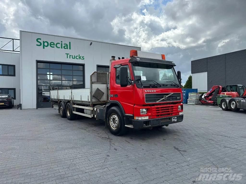 Volvo FM 7.310 6x2 Pritschenwagen/Pritschenwagen mit Seitenklappe