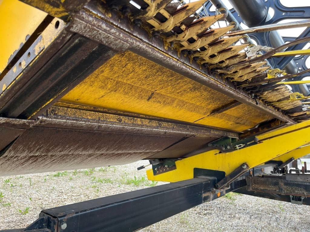 New Holland CX 860 Mähdrescher