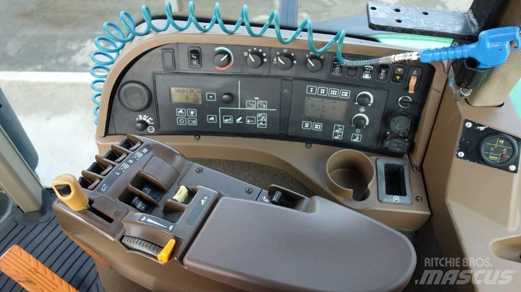 John Deere 8230 ILS Traktoren