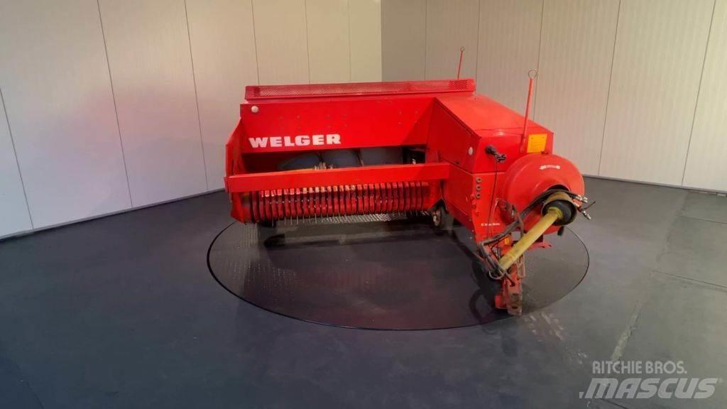 Welger AP 830 Feldhäcksler