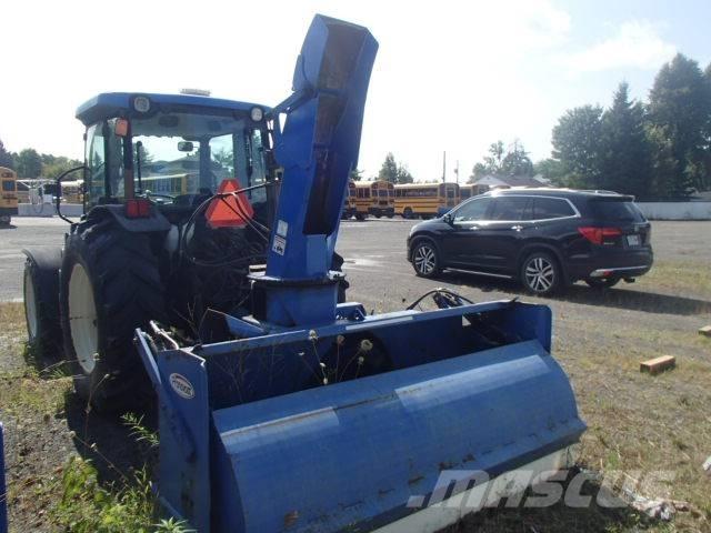 New Holland T 4040 Traktoren