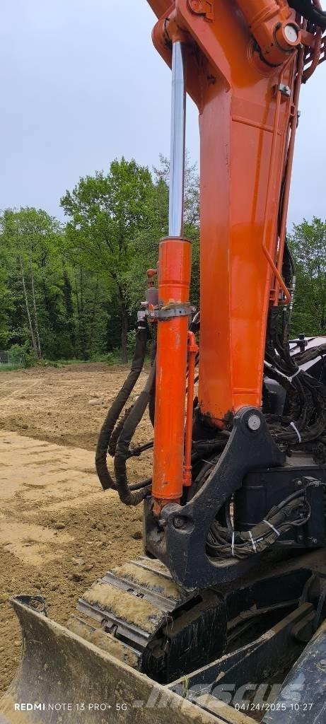 Hitachi Zaxis 85 USB Midibagger  7t - 12t
