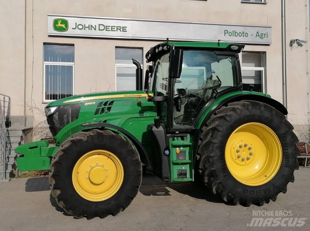John Deere 6145 R Traktoren