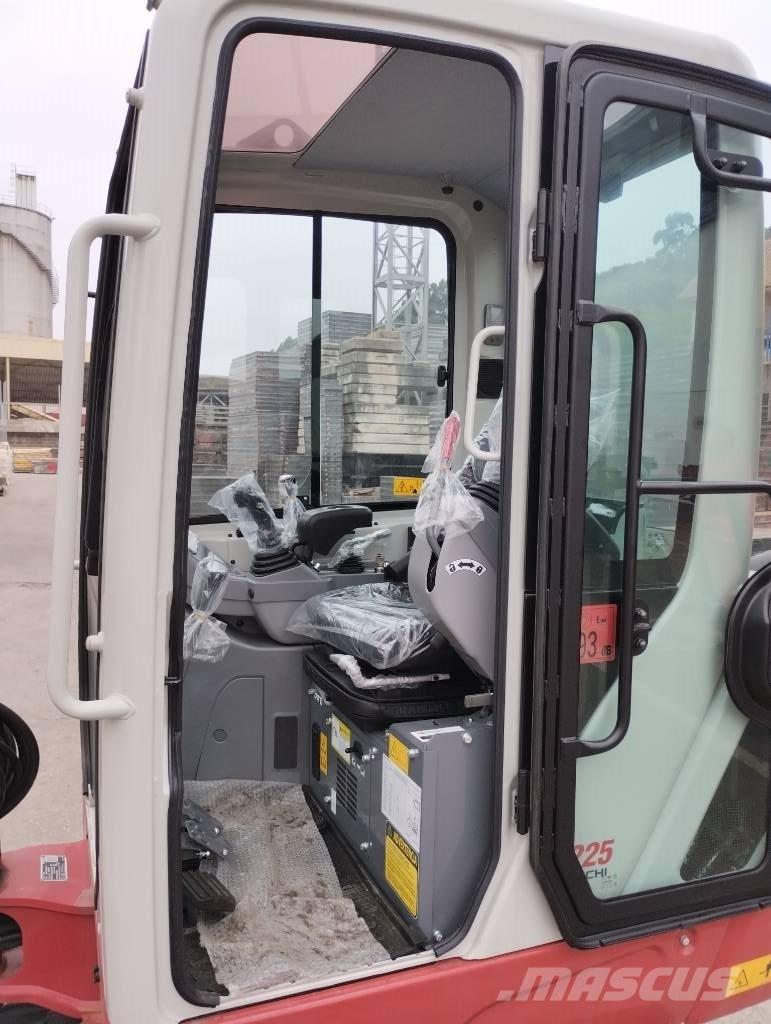 Takeuchi TB 225 Minibagger < 7t