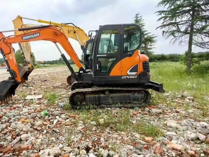 Doosan DX 60 Raupenbagger