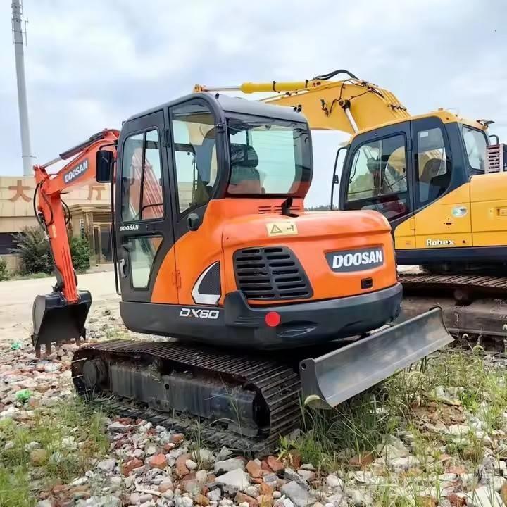 Doosan DX 60 Raupenbagger