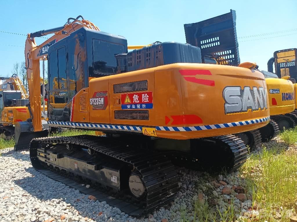 Sany SY 235 H Materialumschlag