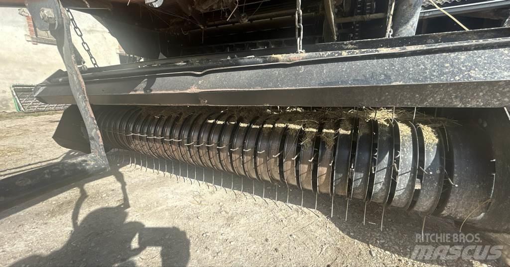 Case IH RB 464 Rundballenpressen