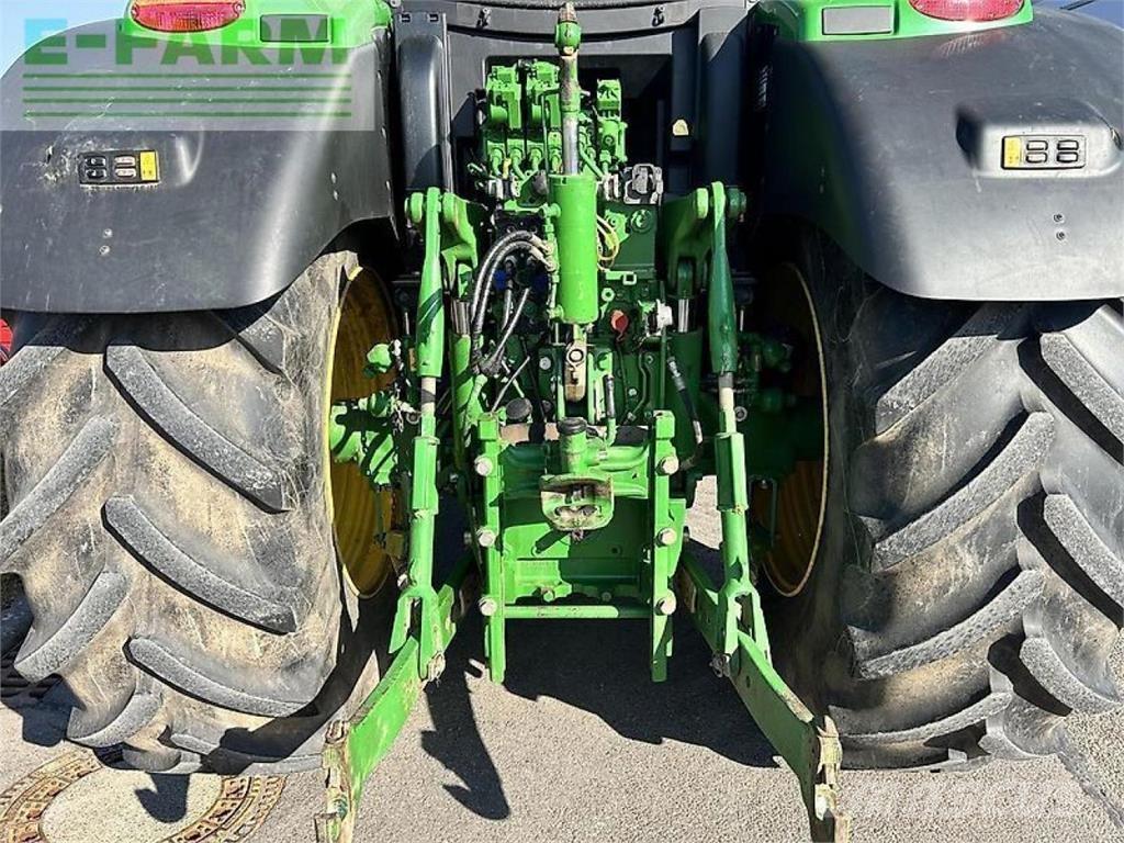John Deere 6215r Traktoren