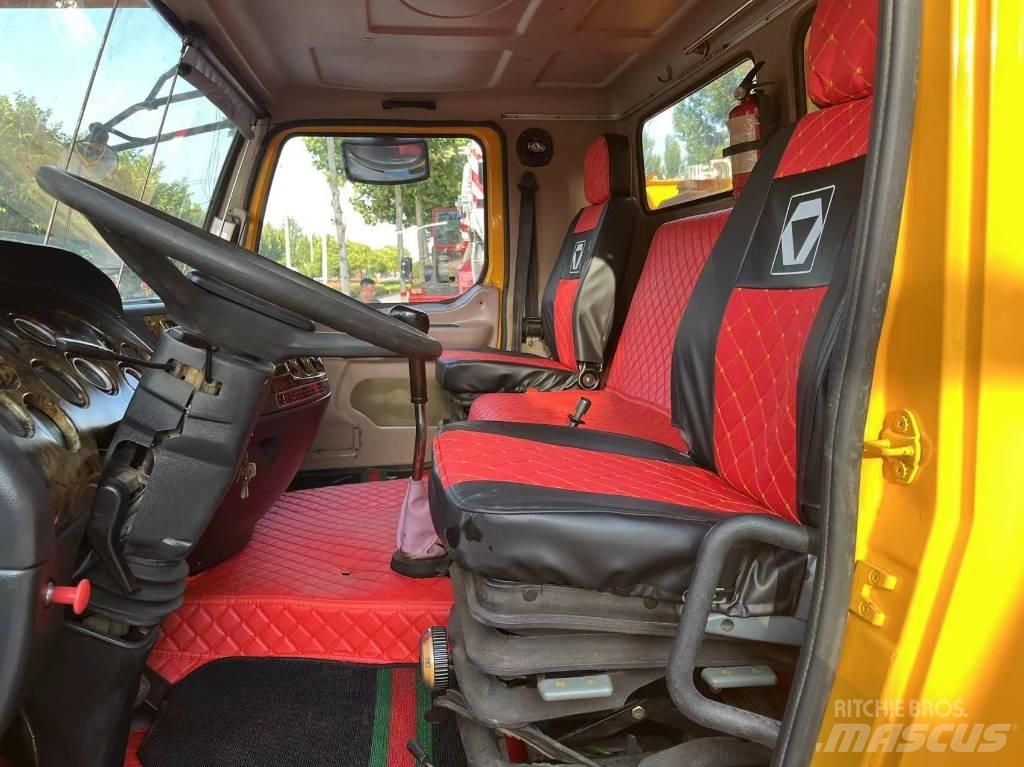 XCMG QY70KA All-Terrain-Krane