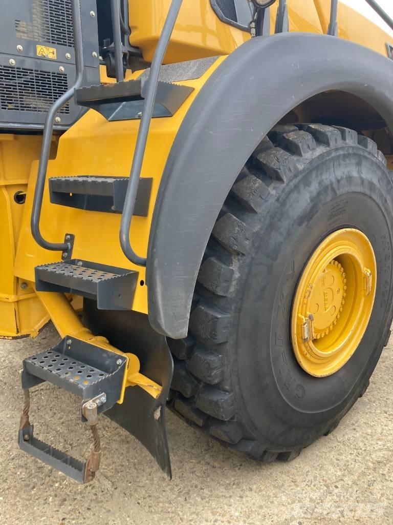 Bell B45E 6x6 Dumper - Knickgelenk