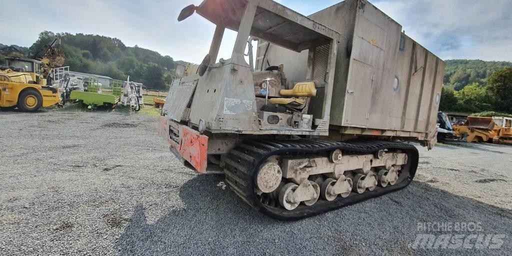 Morooka Kalksteuer Spezialtransporter
