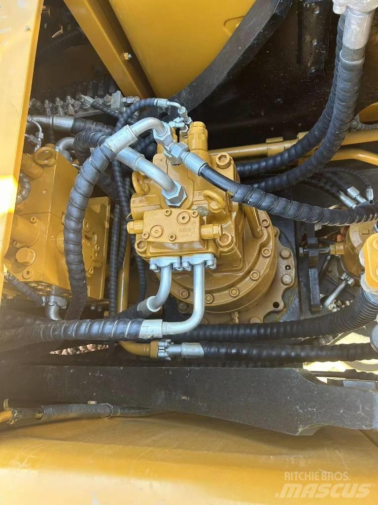 Sany SY 215 C Raupenbagger