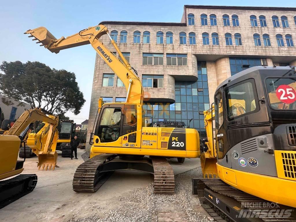 Komatsu PC 220-8 Raupenbagger