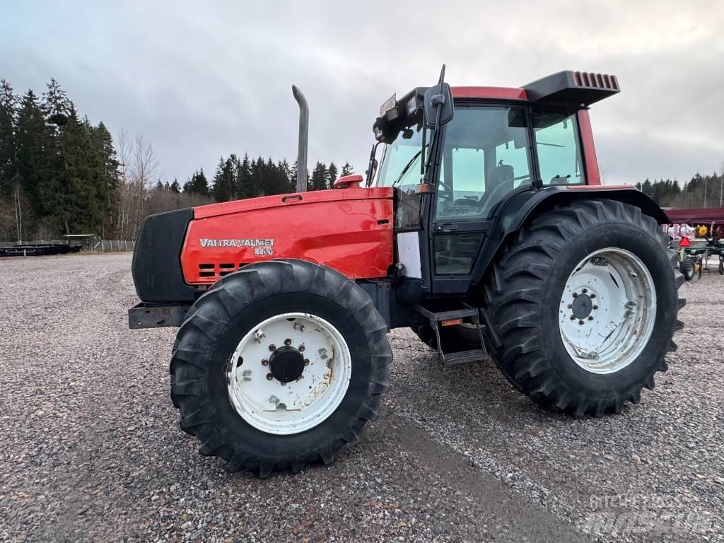 Valtra Valmet 8400 Traktoren