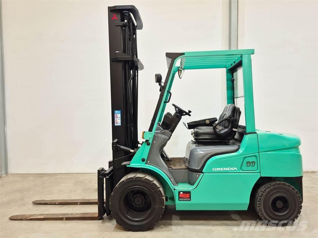 Mitsubishi FD30NTD Dieselstapler