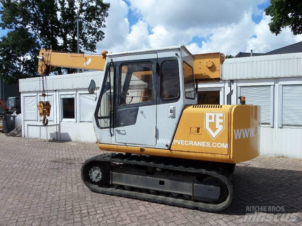 Hitachi EX 60 Raupenkrane