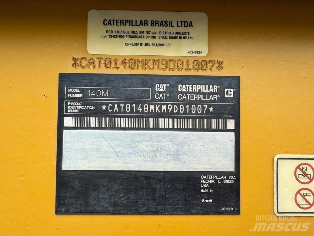 CAT 140M2 Grader
