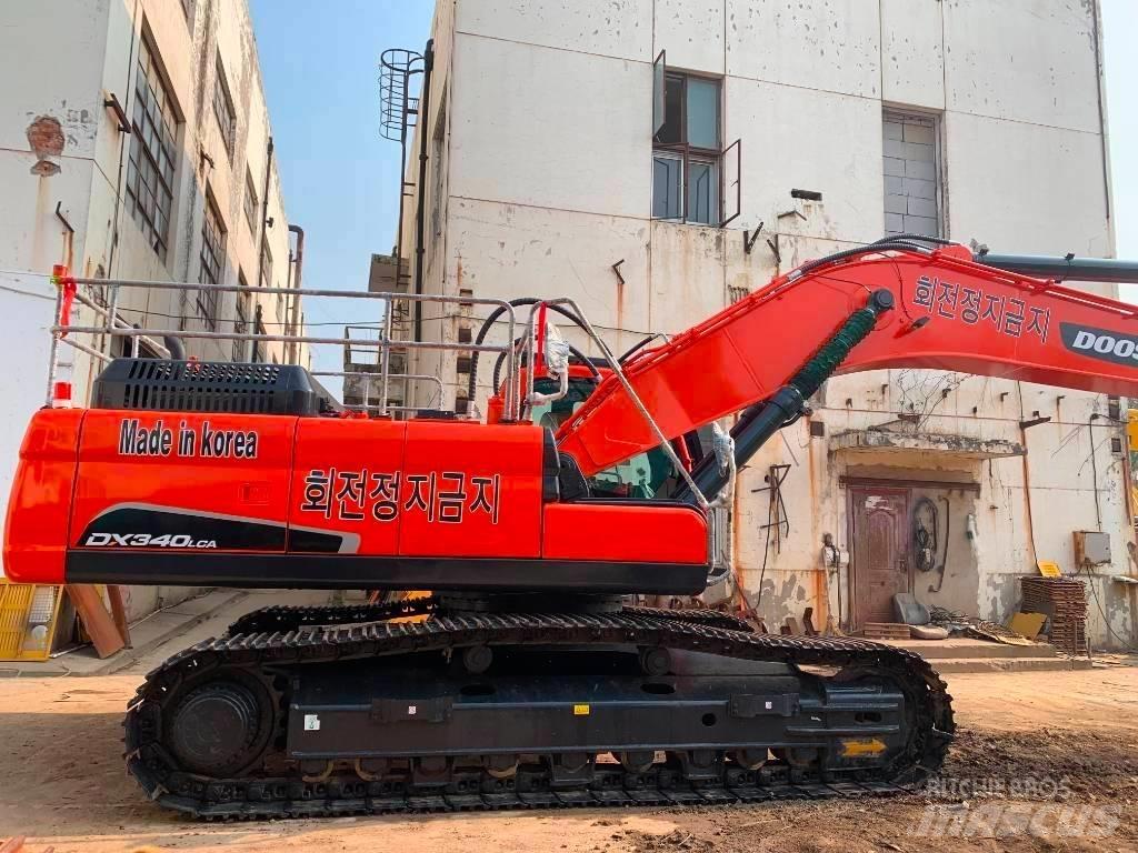 Doosan DX 340 LCA Raupenbagger