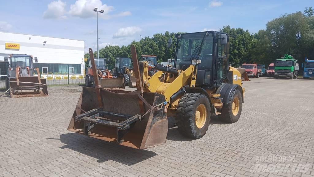 CAT 908 M Radlader