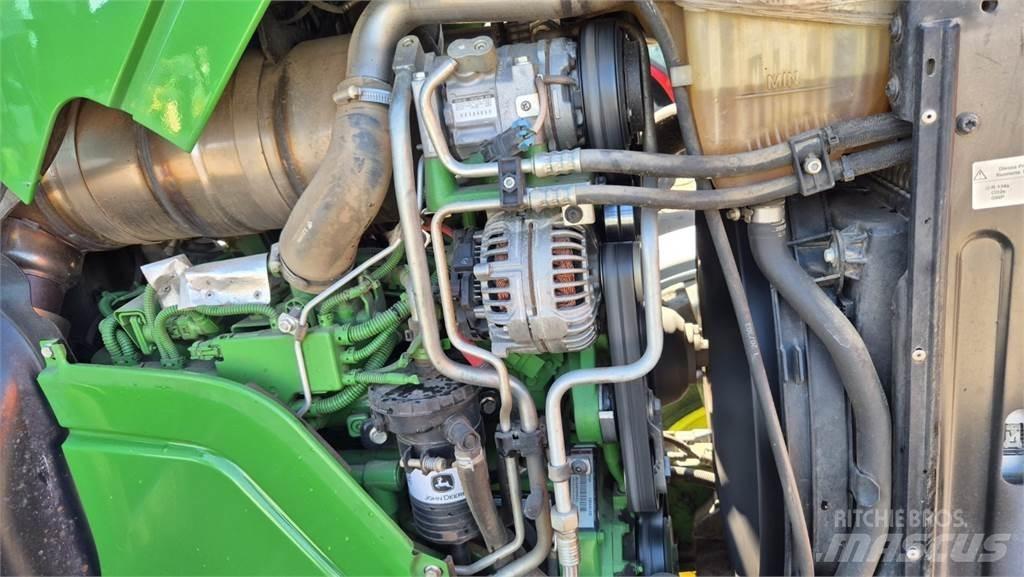John Deere 6120 M Traktoren