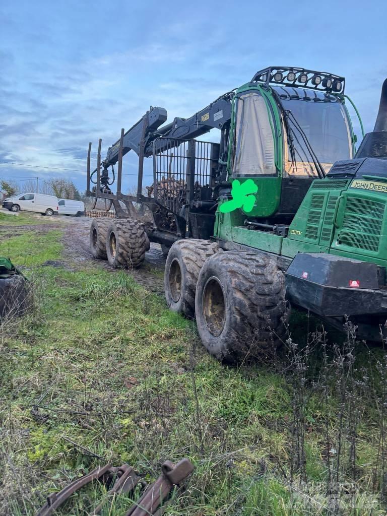 John Deere 1510G Forwarder