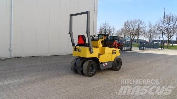 Sakai TS 160 Gummiradwalzen