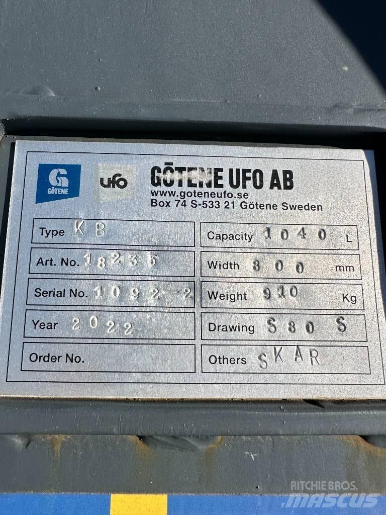 UFO KB-S80 Raupenbagger