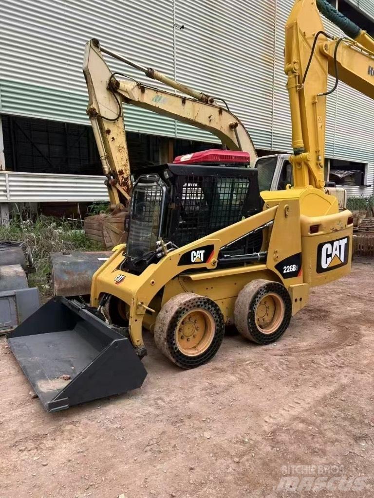 CAT 226 B 3 Kompaktlader