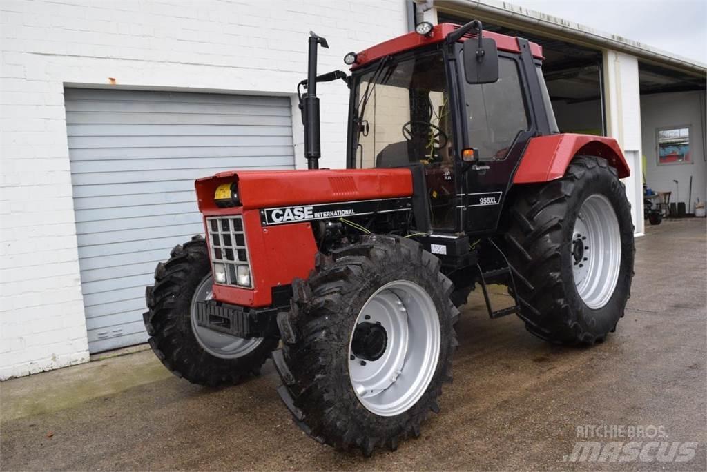 Case IH 956 XL Traktoren