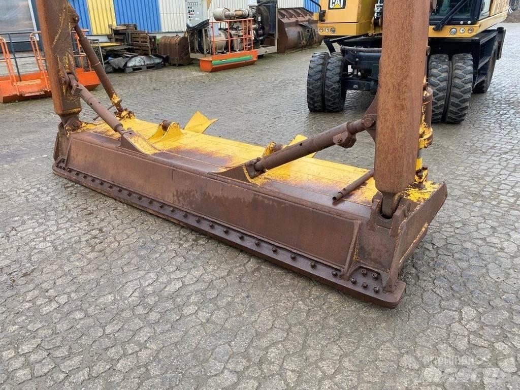 CAT D65 PX Planierschilder/Scharen