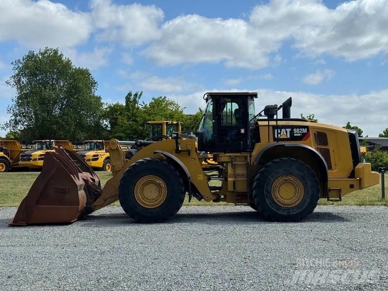 CAT 982 M Radlader
