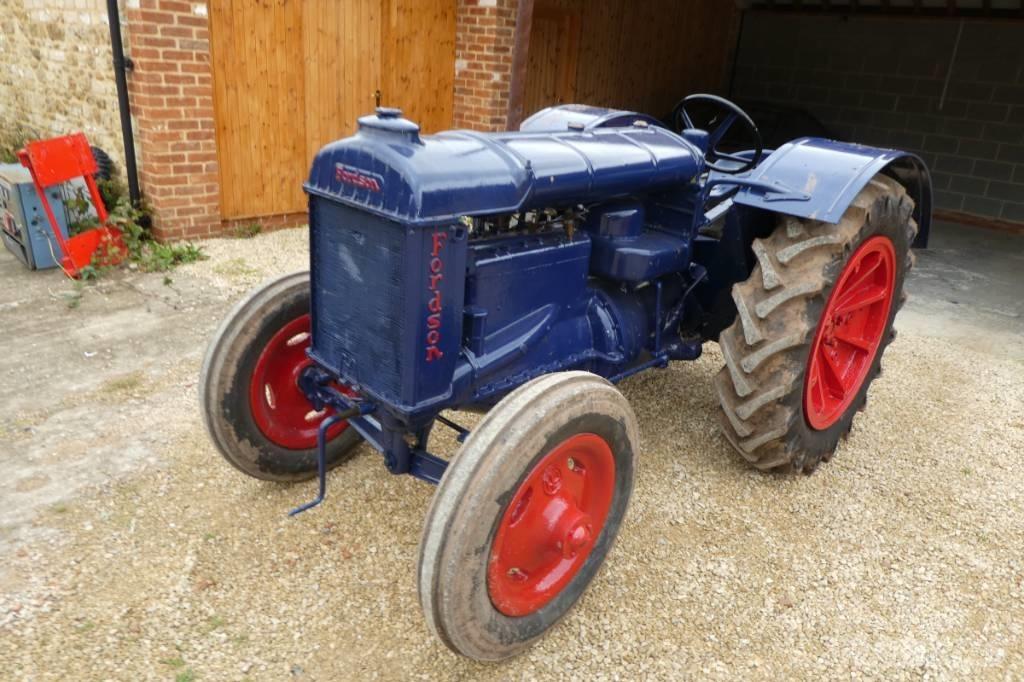  standard fordson Traktoren