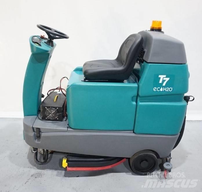Tennant T7 Schrubtrockner