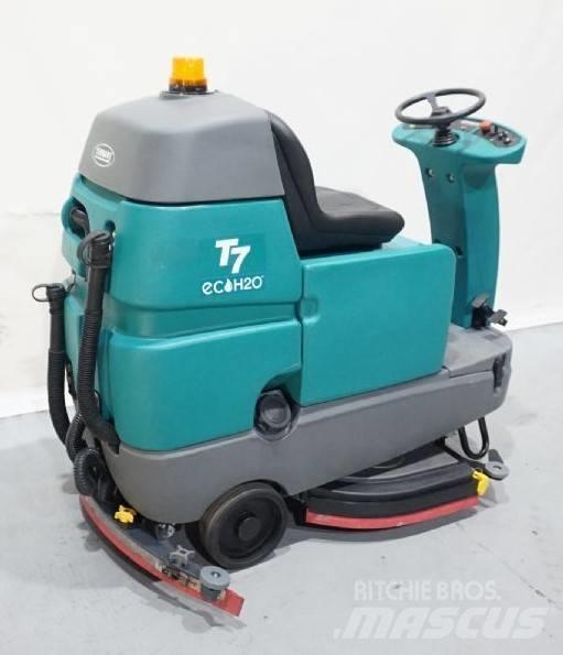 Tennant T7 Schrubtrockner