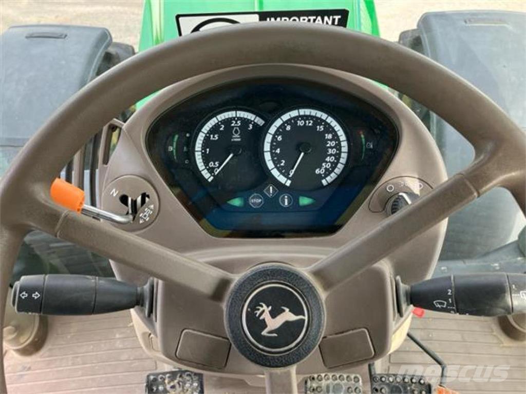 John Deere 6130R Traktoren