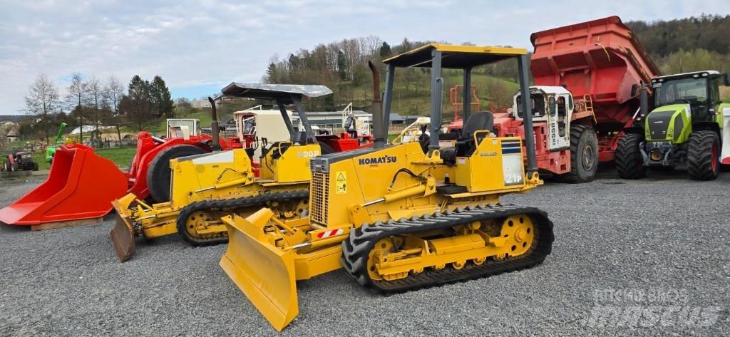 Komatsu D 21 P-8 Bulldozer