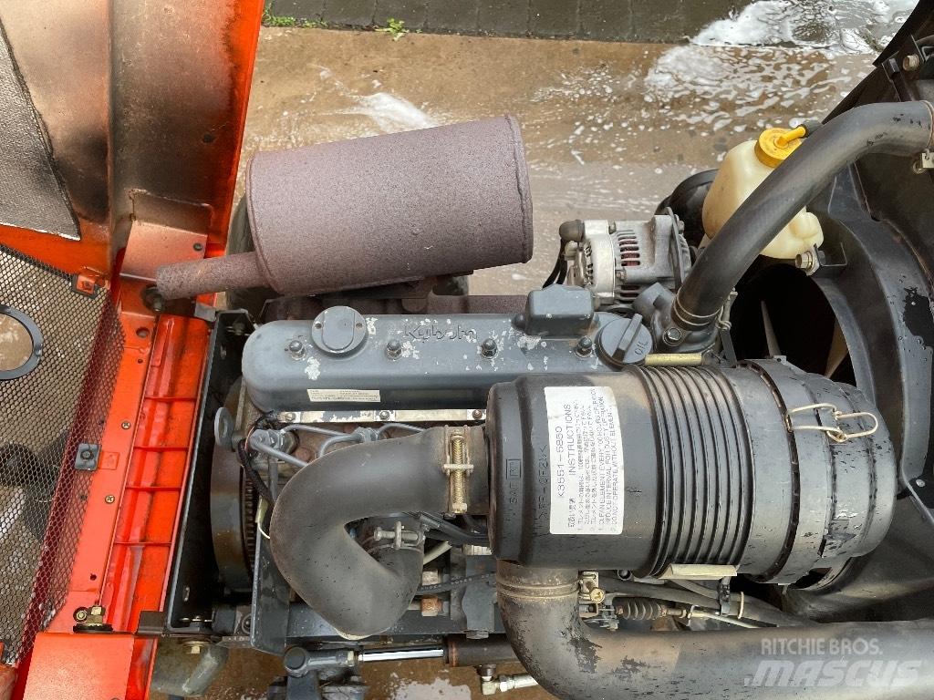Kubota F 3560 Reitermäher