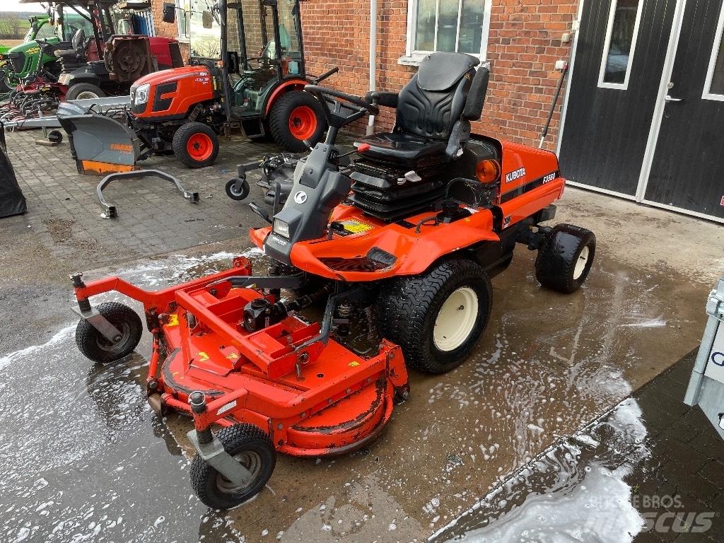Kubota F 3560 Reitermäher